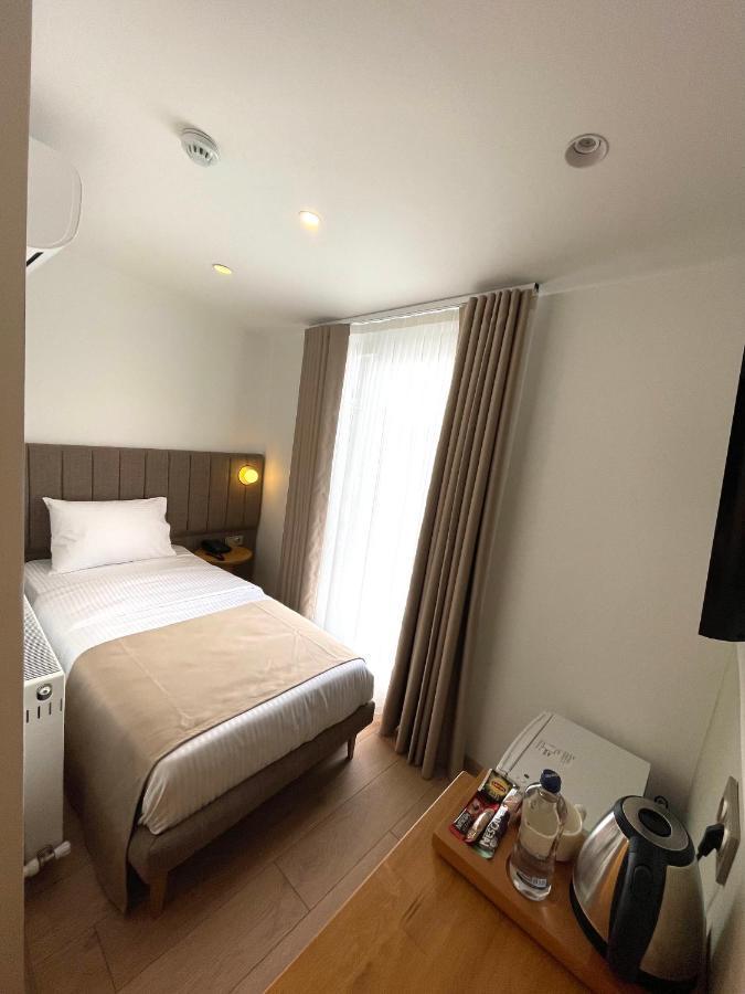 Meshk Airport Hotel Arnavutkoy Екстериор снимка